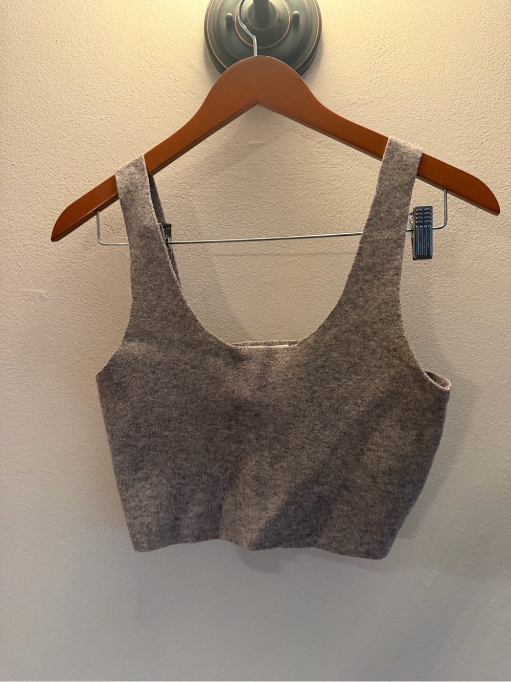 Miss Love Heather Grey Knit Crop Top Scoop Neck Sleeveless Tank‎ Size M